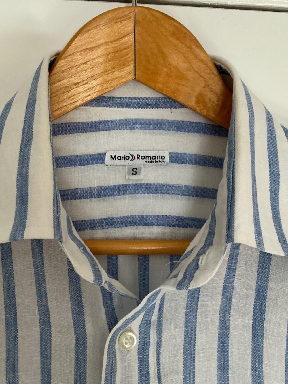 Linen Button-Down Shirt in Blue and White - Picture 2 of 6